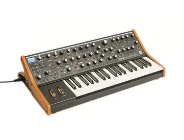 Moog Sub 37 Tribute Edition