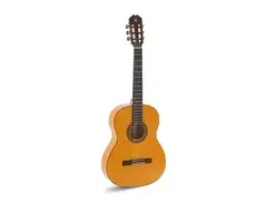 Admira Guitars Admira Triana Classical main image