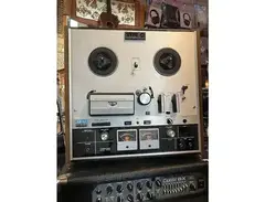Akai GX-220D 4-Track 2-Channel Tape Recorder main image