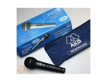 AKG D750