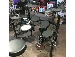 Alesis DM7 USB Kit Electronic Drum Set main image