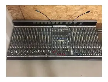 Allen & Heath GL4000-840 8-Group 40-Channel Mixing Console