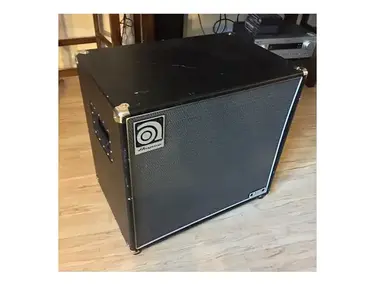 Ampeg B-115E 200-Watt 1x15" Bass Speaker Cabinet