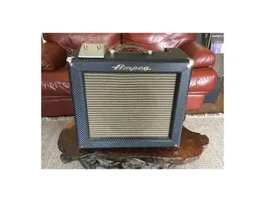 Ampeg R-12R-B 2-Channel 12-Watt 1x12" Guitar Combo