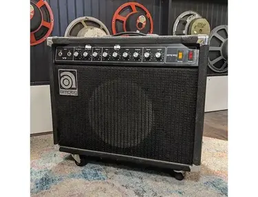 Ampeg V3SC 2-Channel 50-Watt 1x12" Guitar Combo