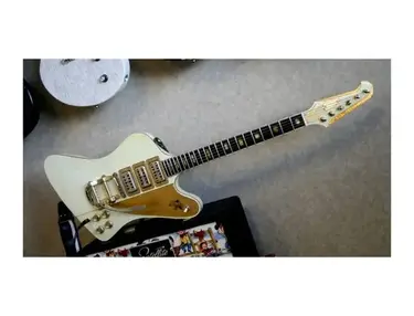 Kauer Guitars Banshee