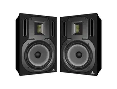 Behringer Truth B3031A