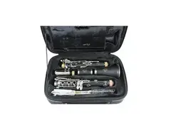 Buffet Crampon B18 Student Model Clarinet Outfit w/ Case main image