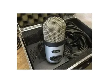 CAD VSM-1 Large Diaphragm Cardioid Tube Condenser Microphone