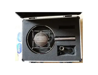 Cascade Microphone Company Knuckle Head Short Ribbon Mic