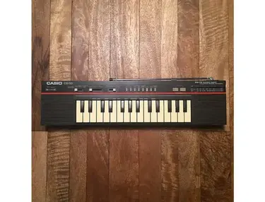 Casio CK-10 29-Key Mini Synthesizer