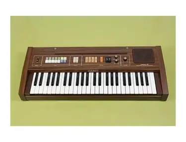 Casio CT-301 Casiotone 49-Key Synthesizer