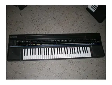 Casio CT-5500 Casiotone 61-Key Synthesizer