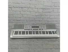 Casio WK-210 76-Key Workstation Keyboard main image