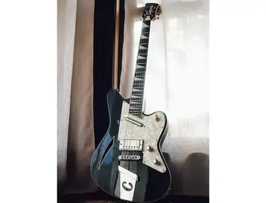 Charvel Surfcaster HT HS