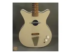 Danelectro Convertible No Pickup 1960s main image