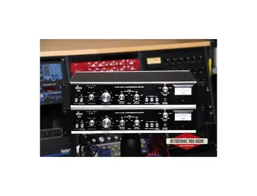 dbx 165 Over Easy Compressor / Limiter Pair