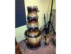 Mapex Pro M maple