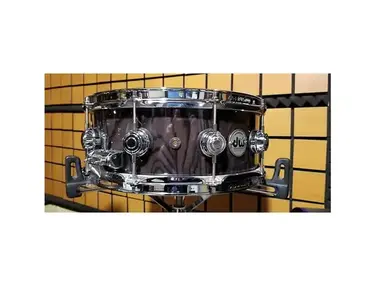 DW Collector's Series Solid Stave Ash 5.5x14" Snare Drum