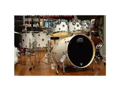 DW Performance Series 7x8 / 8x10 / 9x12 / 12x14 / 14x16 / 18x22 / 6.5x14" 7pc Shell Pack main image
