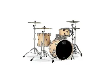 DW Performance Series 9x13 / 16x16 / 14x22" 3pc Shell Pack