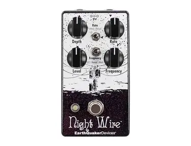 EarthQuaker Devices Night Wire Wide Range Harmonic Tremolo V2