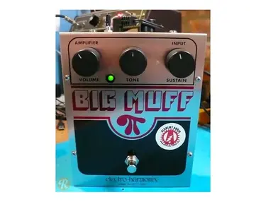 Electro-Harmonix Big Muff Pi w/ Alchemy Audio Mod