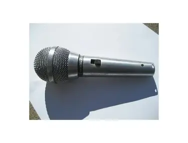 Electro-Voice 671A Handheld Cardioid Dynamic Microphone with Switch