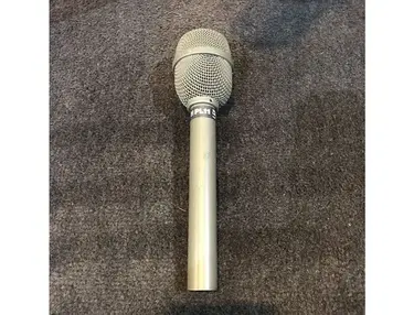 Electro-Voice PL11 Supercardioid Dynamic Microphone