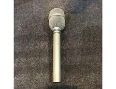 Electro-Voice PL11 Supercardioid Dynamic Microphone main image