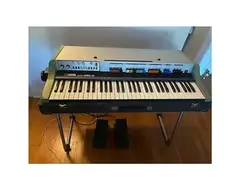 Farfisa VIP-200R 61-Key Organ with Rhythm Unit main image