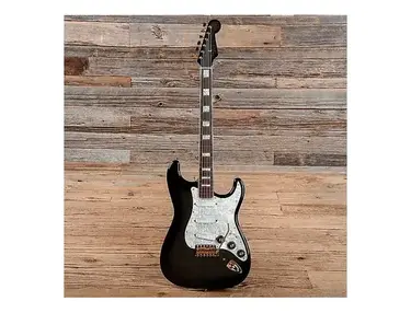Fender Limited Edition The Ventures Stratocaster Made In Japan