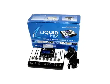 Focusrite Liquid Mix 32