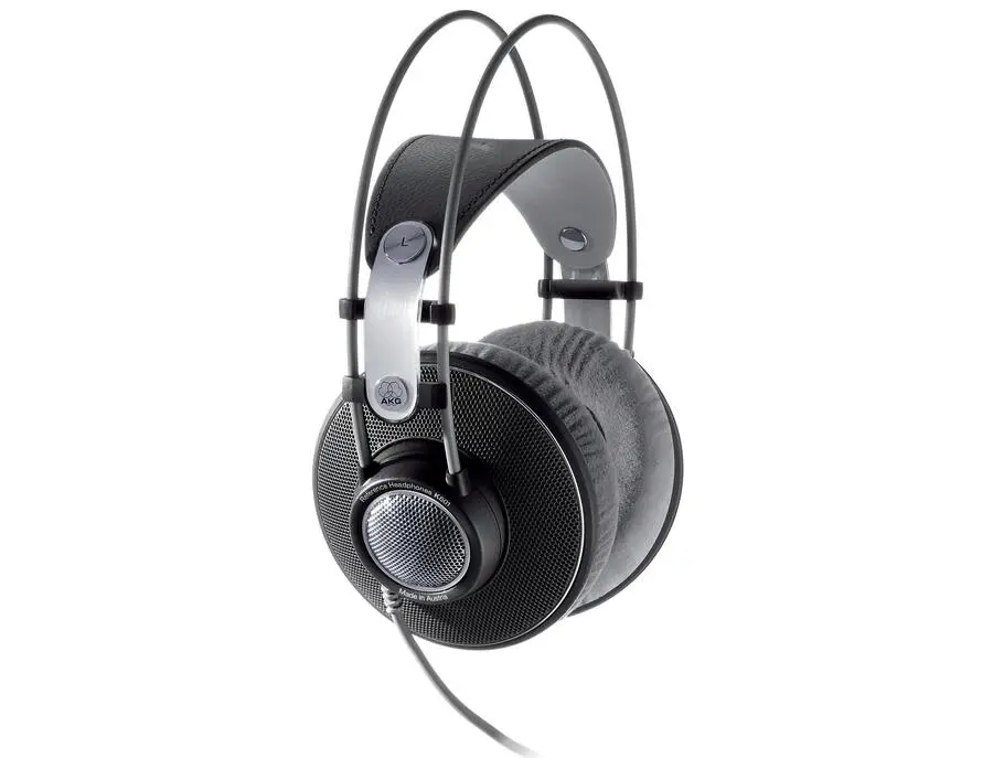AKG K 601 ヘッドフォン AKG K 601 Open-Back Studio Headphones - What To Know & Where To