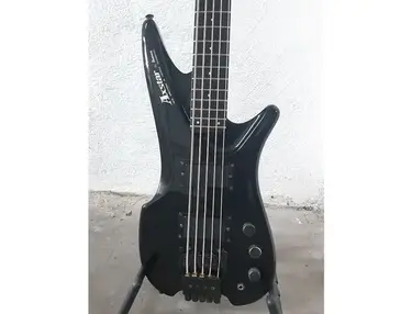 Ibanez AXB65 Axstar Bass