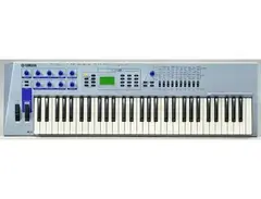Yamaha CS2X