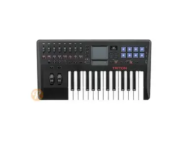 Korg TRTK25 TRITON taktile 25-Key USB Controller/Synthesizer