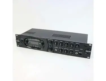 Line 6 Bass POD xt Pro Rackmount Multi-Effect and Amp Modeler