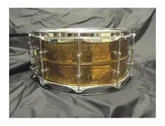 Ludwig LB552KTWM Hammered Bronze 6.5x14" Snare Drum with Tube Lugs and P-86 Millennium Strainer main image