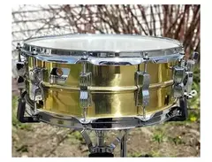 Ludwig LM303 Rocker Brass 5x14" 10-Lug Snare 2000s main image