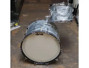 Ludwig No. 982 Traveler Outfit 9x13 / 14x22" Drum Set 1960s