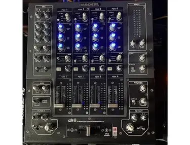 Mackie D.4 PRO 4-Channel Firewire DJ Production Console