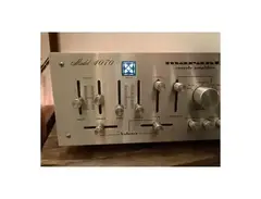 Marantz Model 4070 15-Watt Quadraphonic Solid-State Integrated Amplifier main image