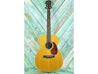 Martin Shenandoah 000-2832
