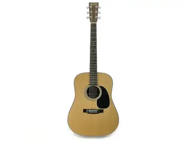 Martin Standard Series D-28