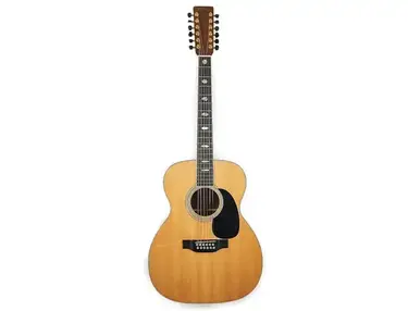 Martin Standard Series J12-40