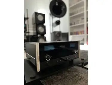 McIntosh C2700 2-Channel Tube Preamp