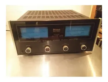 McIntosh MC7300 300-Watt Stereo Solid State Power Amplifier