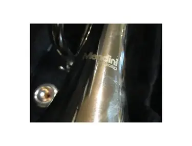 Mendini MTT-N Intermediate Bb Trumpet w/ Case