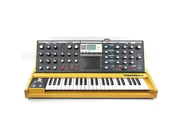 Moog Minimoog Voyager Signature Edition 44-Key Monophonic Synthesizer